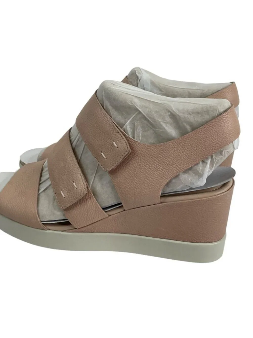 Ecco shape wedge